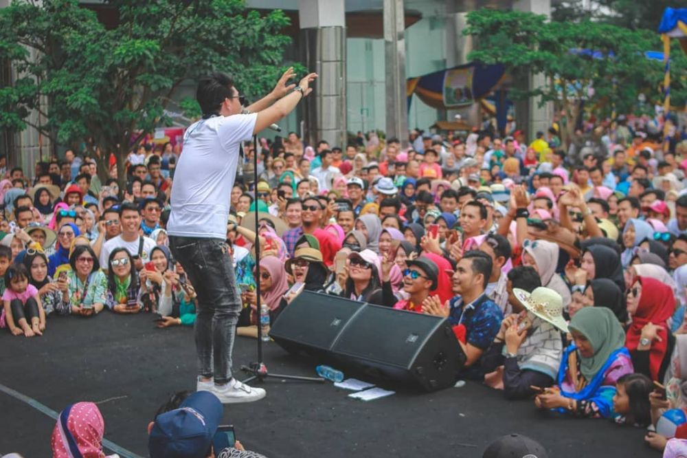 5 Prestasi Seventeen di dunia musik Tanah Air, bukti musisi top