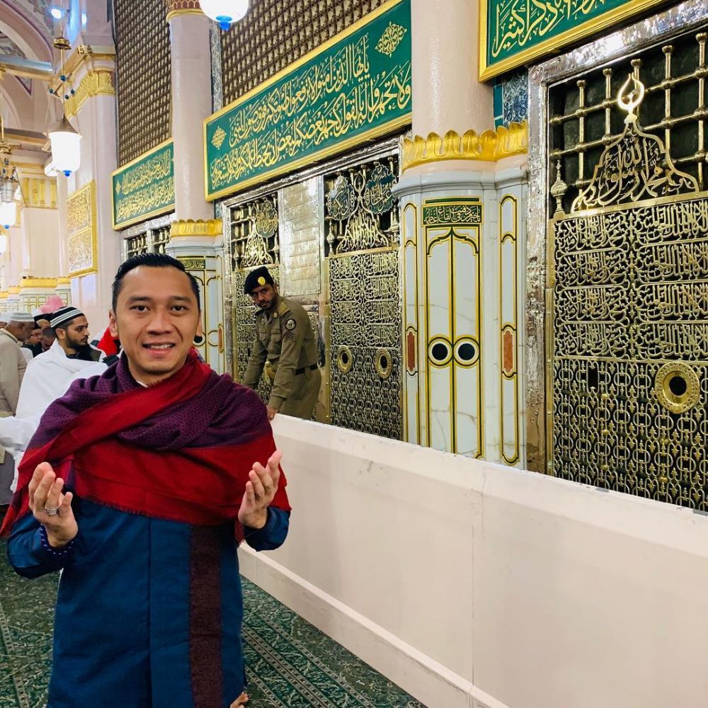 15 Potret Ibas Yudhoyono umrah ajak istri & tiga anaknya