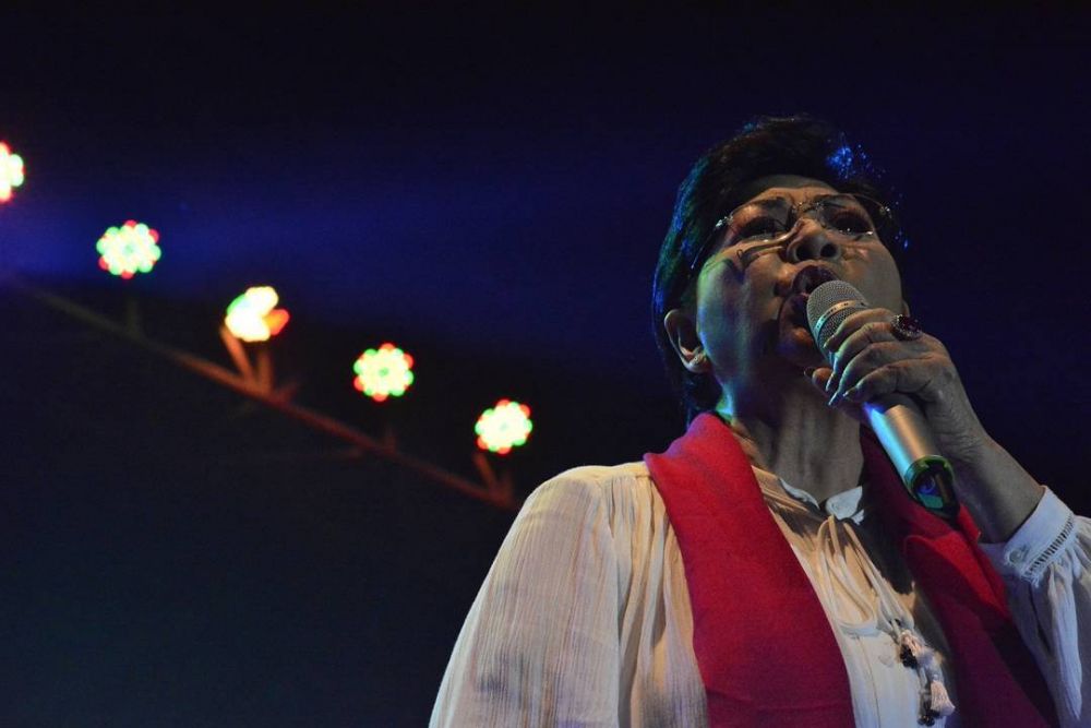 10 Gaya terbaru Titiek Puspa, usia 81 tahun tapi tetap energik