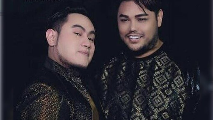 7 Potret persahabatan Ivan Gunawan & Nassar, disebut kembar