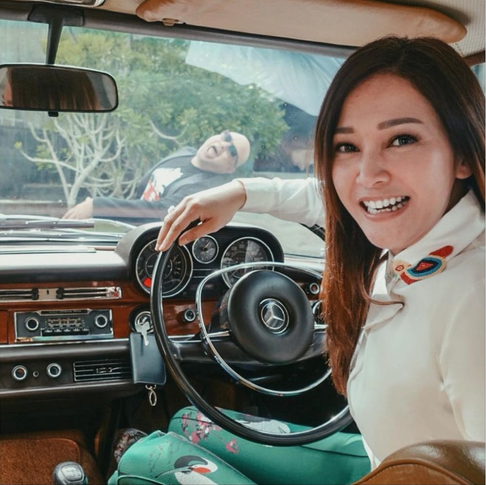 Maia Estianty ungkap alasannya jatuh cinta ke Irwan Mussry