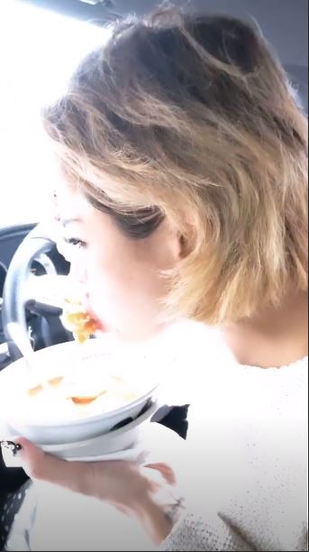 10 Penampilan Nikita Mirzani usai lepas hijab, rambutnya nyentrik