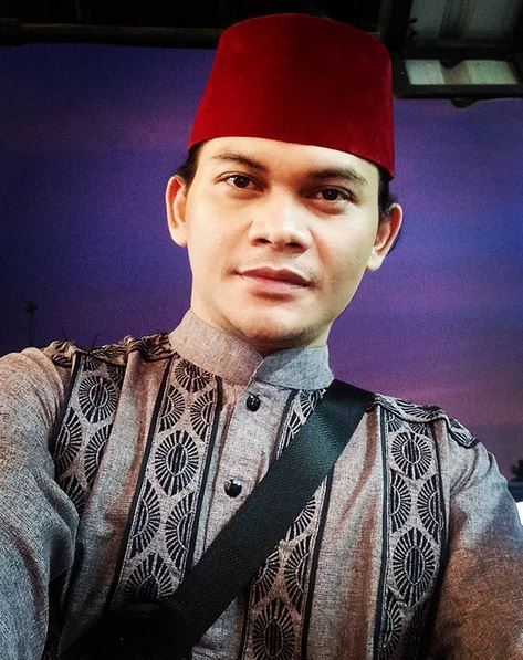 Sebelum Mbak You, 5 paranormal ini sempat hebohkan dunia hiburan