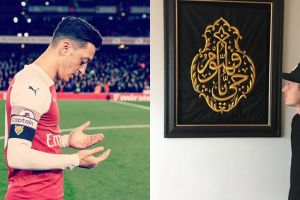 Mesut Ozil dapat hadiah Kiswah Ka'bah, ini ungkapan bahagianya