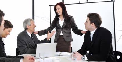 5 Cara mengatasi konflik dengan rekan kerja menurut pakar HRD