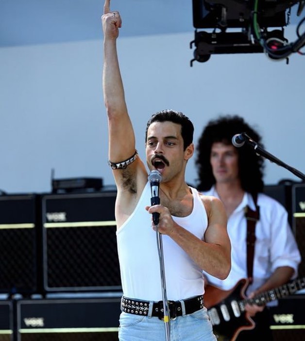 10 Foto Rami Malek jadi Freddie Mercury, layak raih Golden Globe