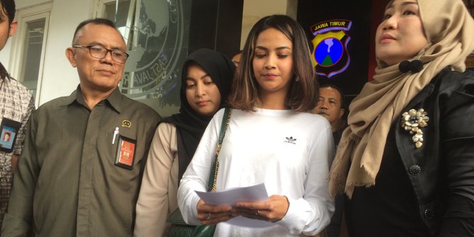 5 Pembelaan Vanessa Angel soal prostitusi, bantah tarif Rp 80 juta