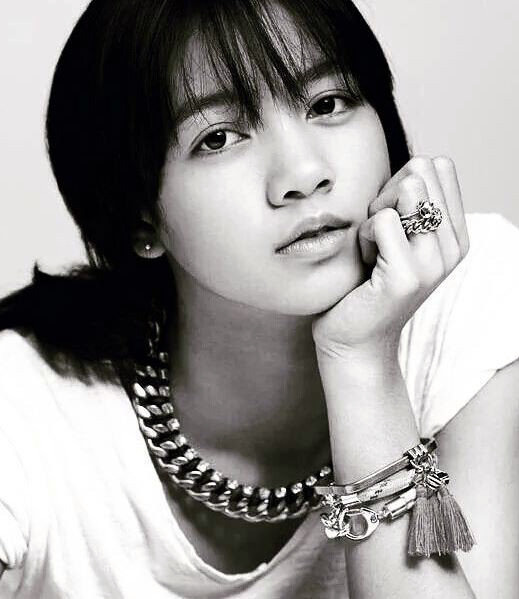 10 Transformasi Lisa Blackpink dari polos hingga manglingi