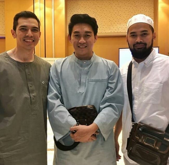 10 Potret Ifan Seventeen ikuti kajian artis usai dilanda musibah