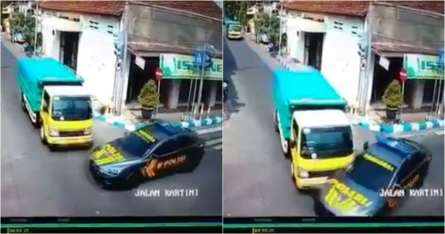 Video truk tabrak mobil polisi pengawal tahanan di Mojokerto