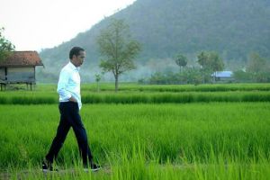 5 Kenangan masa kecil Presiden Jokowi, hobi ngusilin pedagang