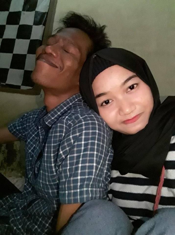 Postingan cewek cantik bareng kekasih ini viral, jodoh itu nyata