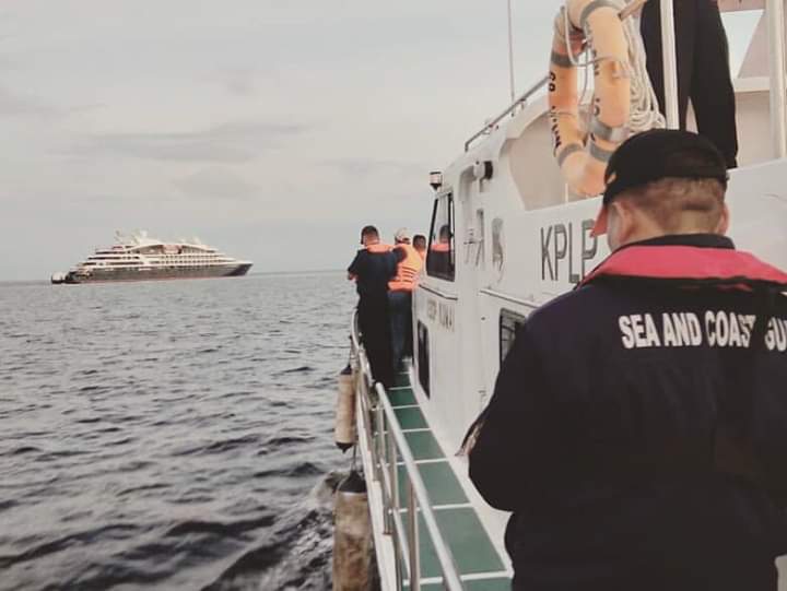 Menikmati keindahan Tanjung Puting dengan kapal pesiar, unik