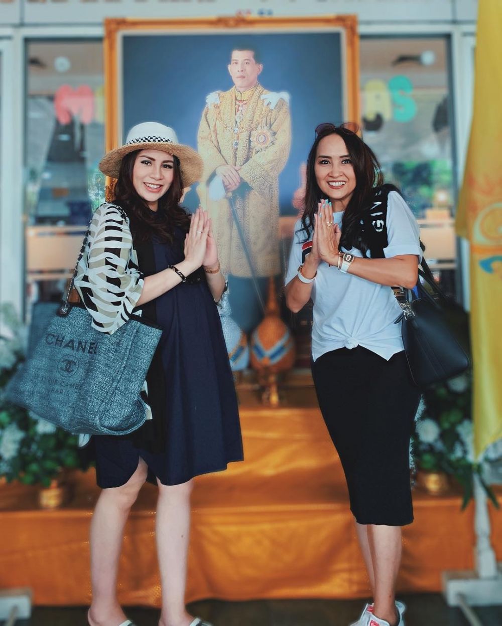 11 Potret babymoon Momo Geisha & suami, seru & romantis