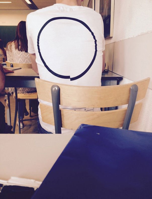 13 Potret janggal ini bikin mata nggak nyaman, geregetan banget