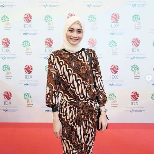 12 Pesona Ayu Pratiwi, juara Puteri Indonesia yang kini hijrah