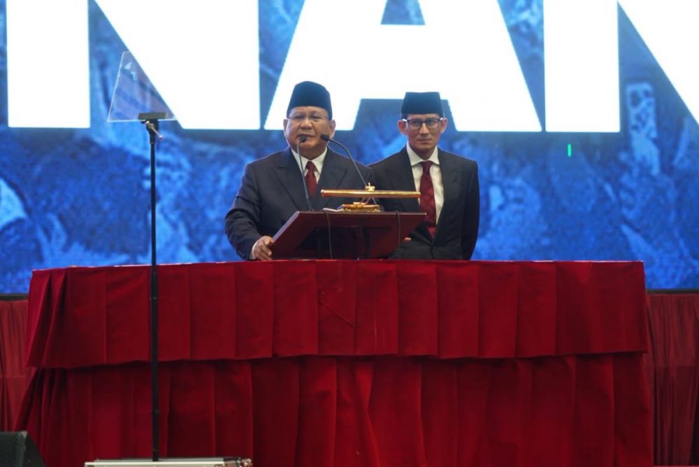 Prabowo pidato kebangsaan, warganet salah fokus sama mikrofon