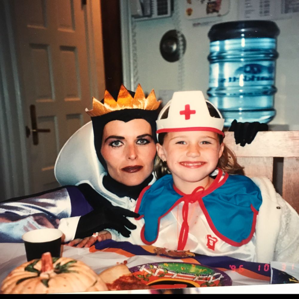 8 Potret imut masa kecil Katherine, putri Arnold Schwarzenegger