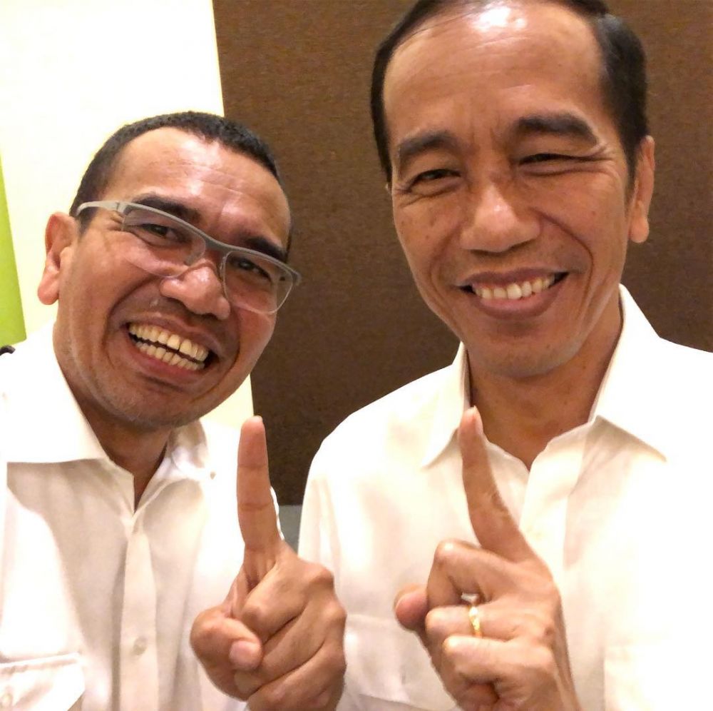 Ini tim Jokowi yang siapkan materi debat capres, ada 3 eks wartawan