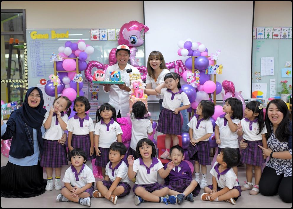 10 Momen ulang tahun Gempi, Gading & Gisel kompak rayakan bersama