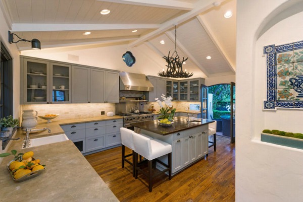 10 Potret rumah Robert Pattinson yang seharga Rp 95 miliar