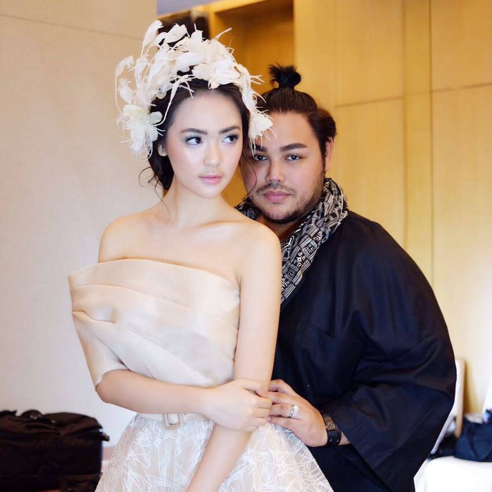 6 Bisnis yang dijalankan Ivan Gunawan, dari fashion hingga kosmetik