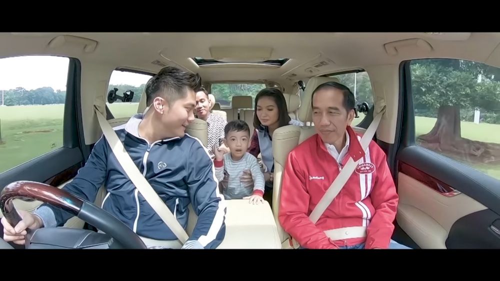 5 Aksi lucu Jan Ethes di vlog Boy William, sebut Jokowi artis