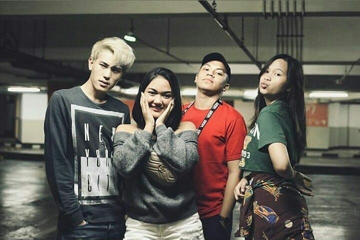 10 Momen kemesraan Julian Jacob & Marion Jola, resmi pacaran nih?