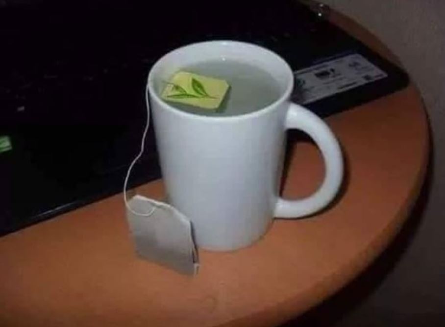 15 Foto lucu aktivitas terbalik ini absurd abis