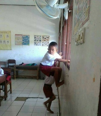 11 Foto lucu 'murid banyak akal' ini bikin ketawa nostalgia