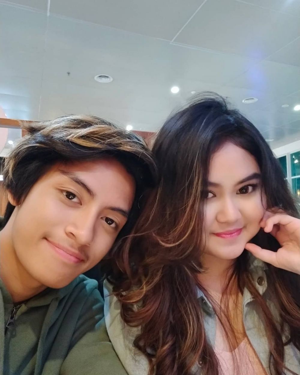 11 Momen mesra sejoli YouTuber sebelum video putusnya viral