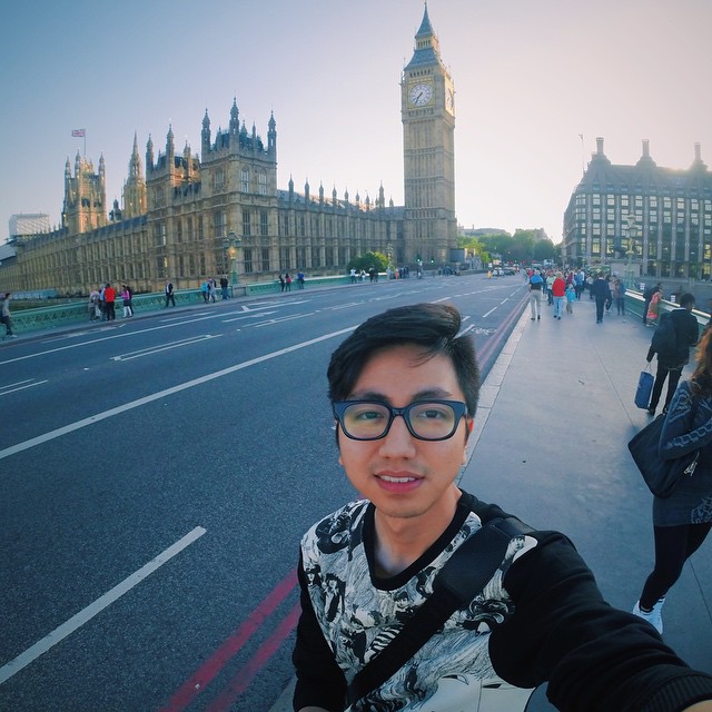 10 Potret Tengku Ryan, calon suami Ariska Putri yang tampan