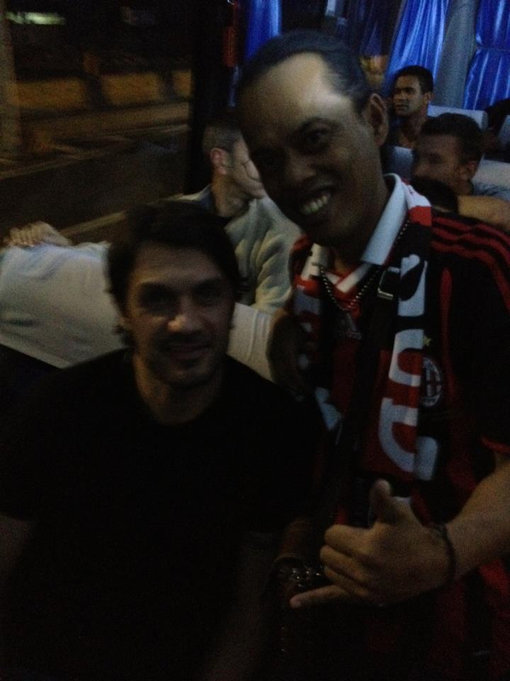 11 Foto kenangan Ronaldikin bersama pesepak bola top