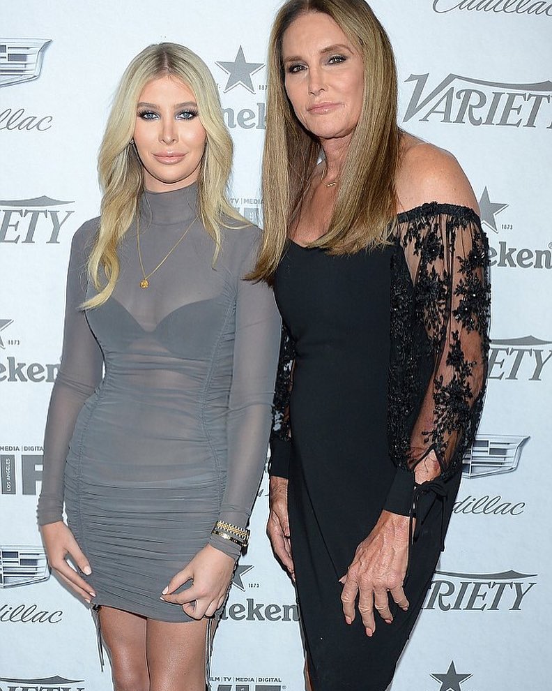 10 Foto mesra Caitlyn Jenner & Sophia, liburan ke Indonesia bareng