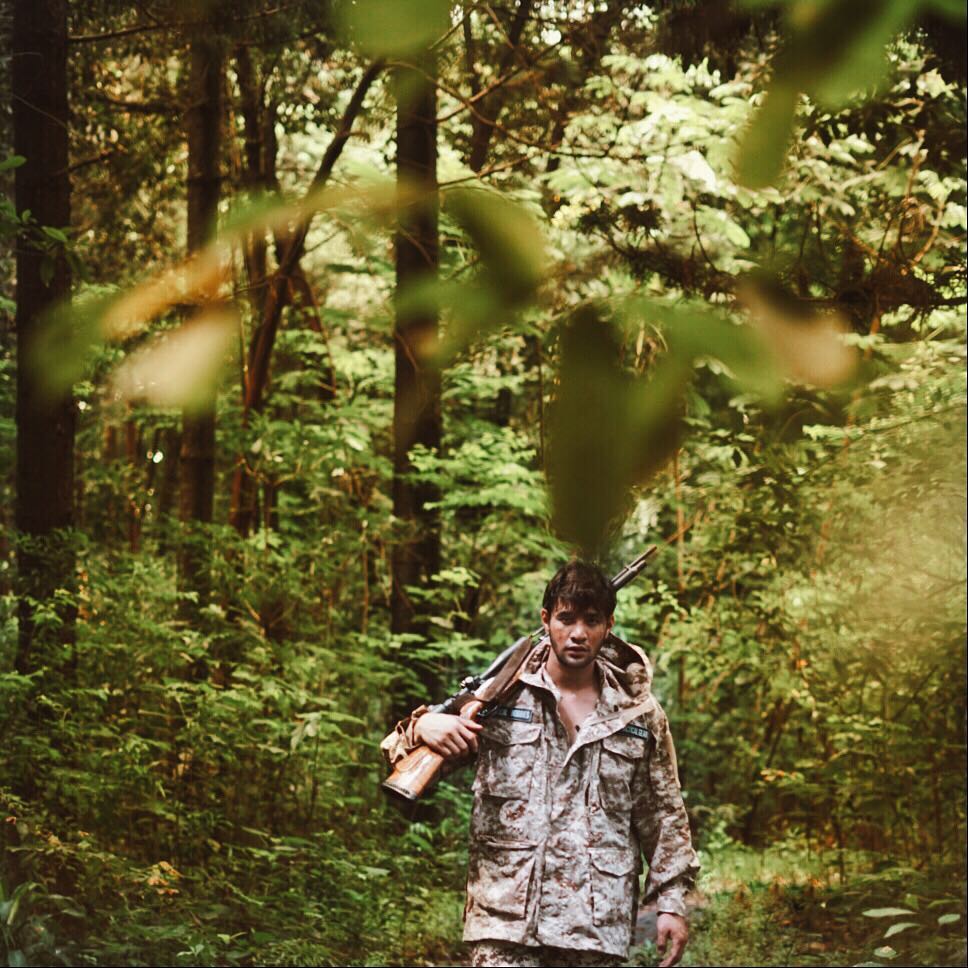 5 Pemotretan unik lamaran Ammar Zoni-Irish Bella, bertema 'perburuan'