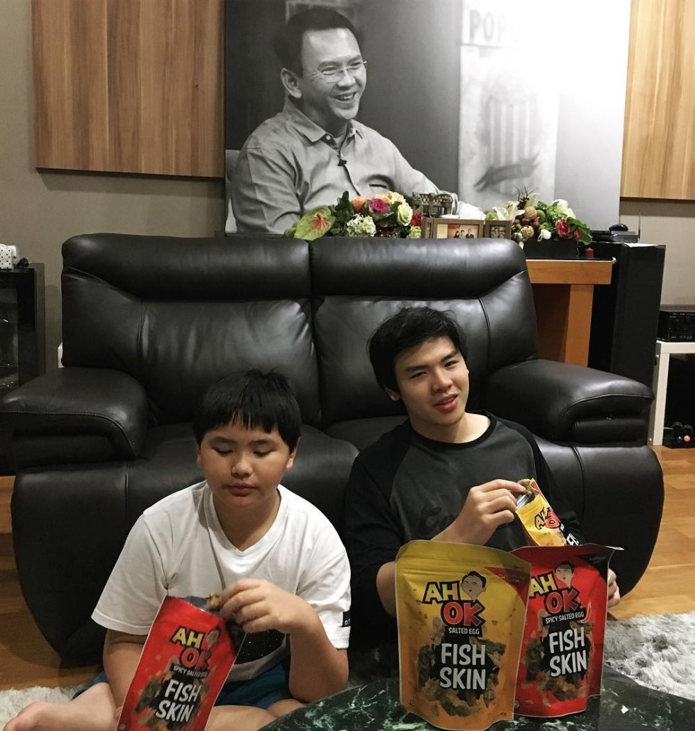 9 Potret kebersamaan Nicholas Sean & Daud, putra Ahok nan kompak