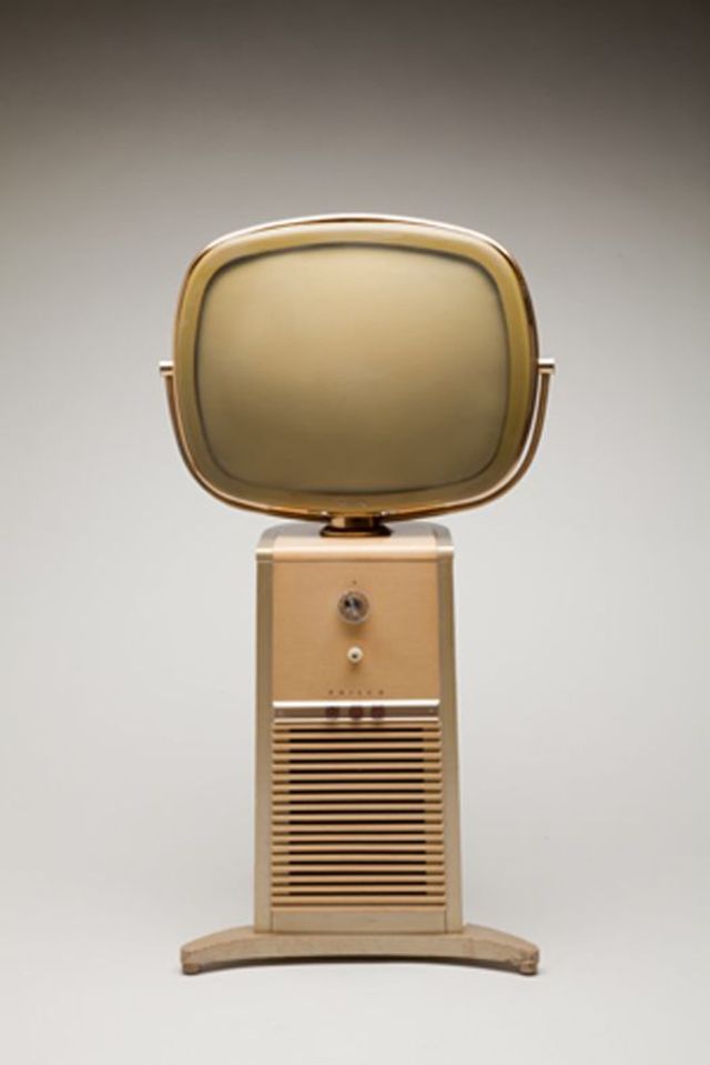 15 Foto langka Philco Predicta, televisi kuno produksi tahun 50-an