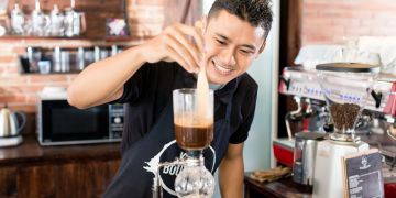 6 Cara minum kopi khas Nusantara, semakin nikmat untuk diseruput