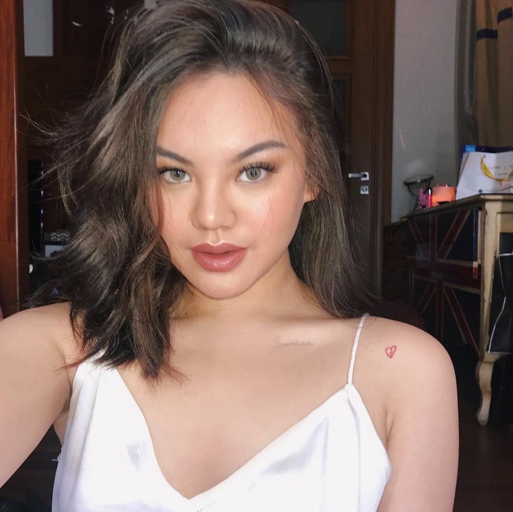 Lama tak terdengar kabar, ini 10 penampilan terbaru Shafa Harris