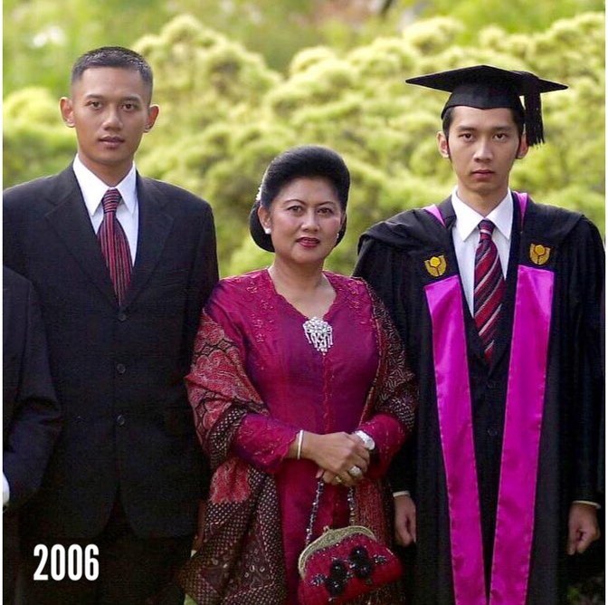 7 Momen Ani Yudhoyono bareng kedua putranya, ada foto tahun 1980