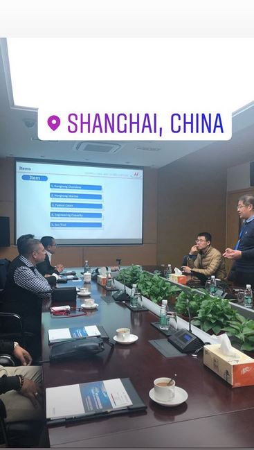 11 Momen Krisdayanti temani suami di Shanghai, tampilannya cetar