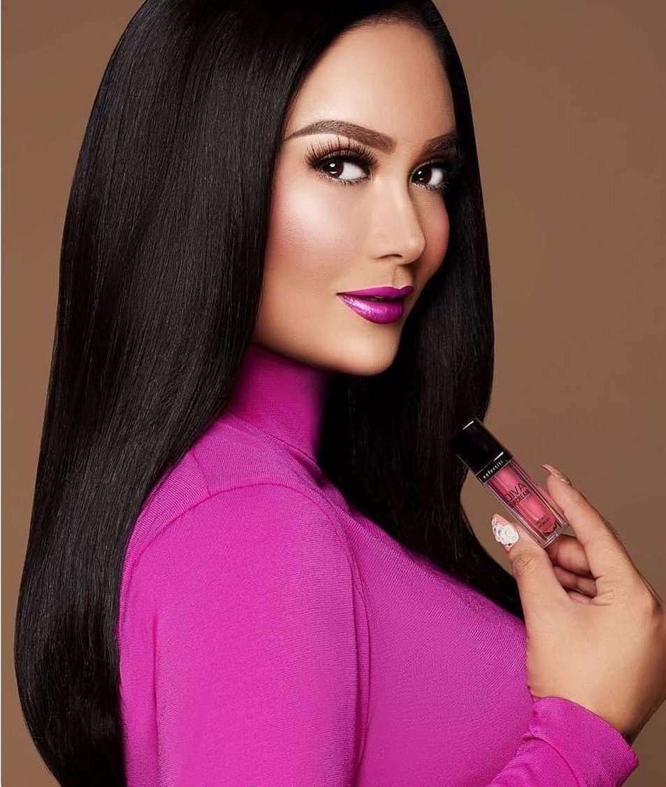 10 Penampilan Krisdayanti ini bikin pangling, semua beda banget