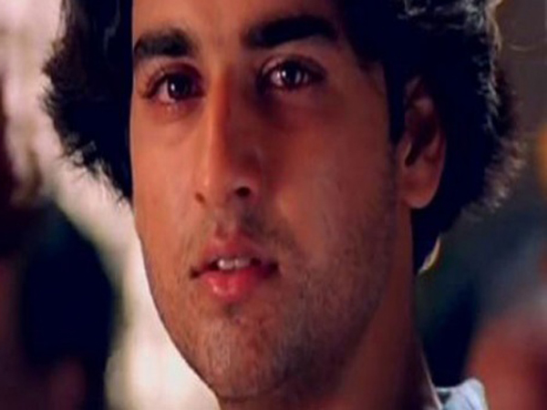 5 Kisah miris aktor Bollywood mengakhiri hidup dengan bunuh diri
