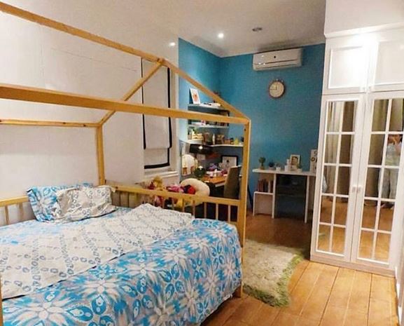 9 Penampakan rumah mewah Arie Untung sebelum direnovasi