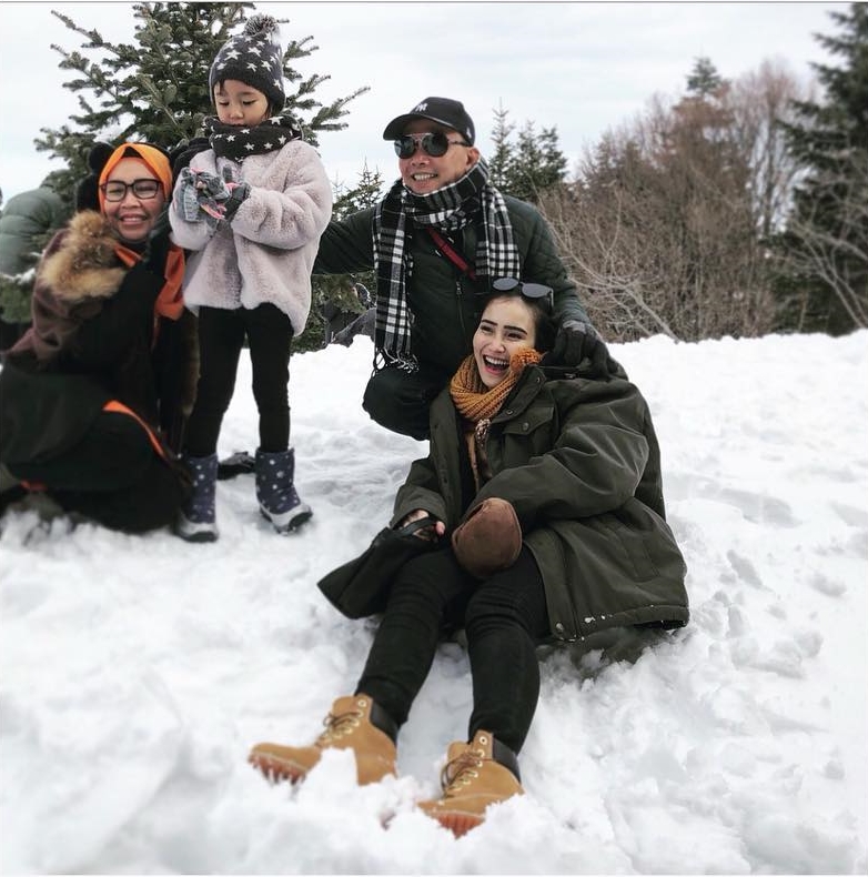 12 Momen seru Ayu Ting Ting liburan bareng keluarga di Turki