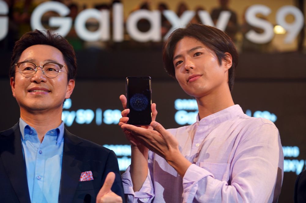 6 Smartphone terpopuler 2019 ini dipakai seleb Korea