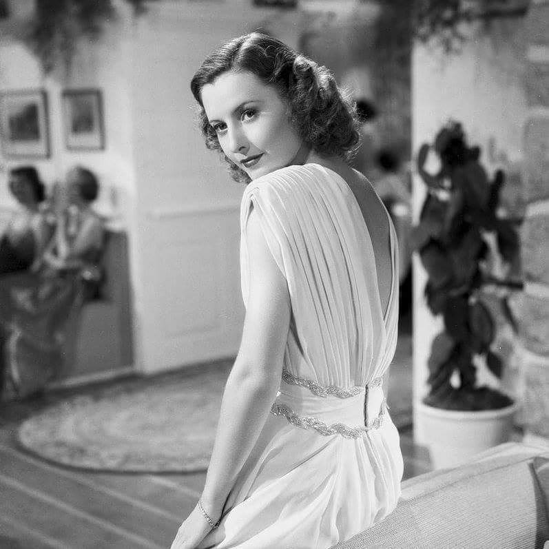 10 Potret model Nastasia Urbano, dulu honor Rp 14 M kini miskin