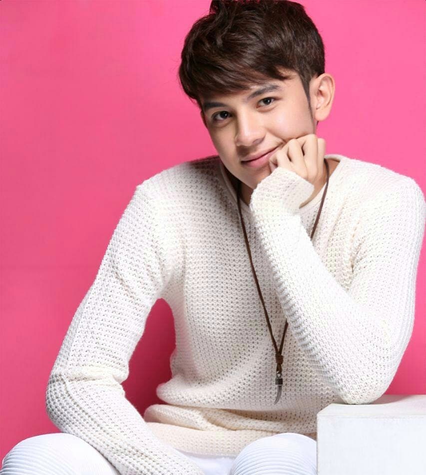 5 Fakta Dede Satria, aktor ganteng yang dekat dengan Putri Delina