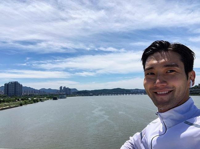 10 Momen Siwon Suju banjir keringat saat olahraga, tambah macho