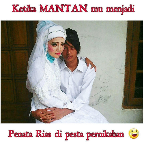 20 Meme lucu kalau datang ke pernikahan mantan, bikin auto baper